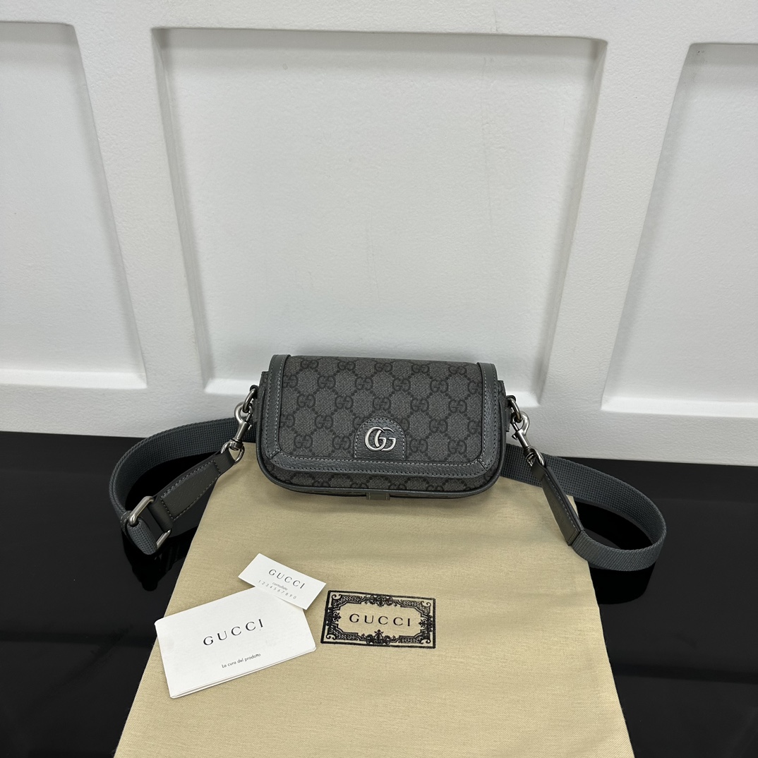 Gucci Satchel Bags